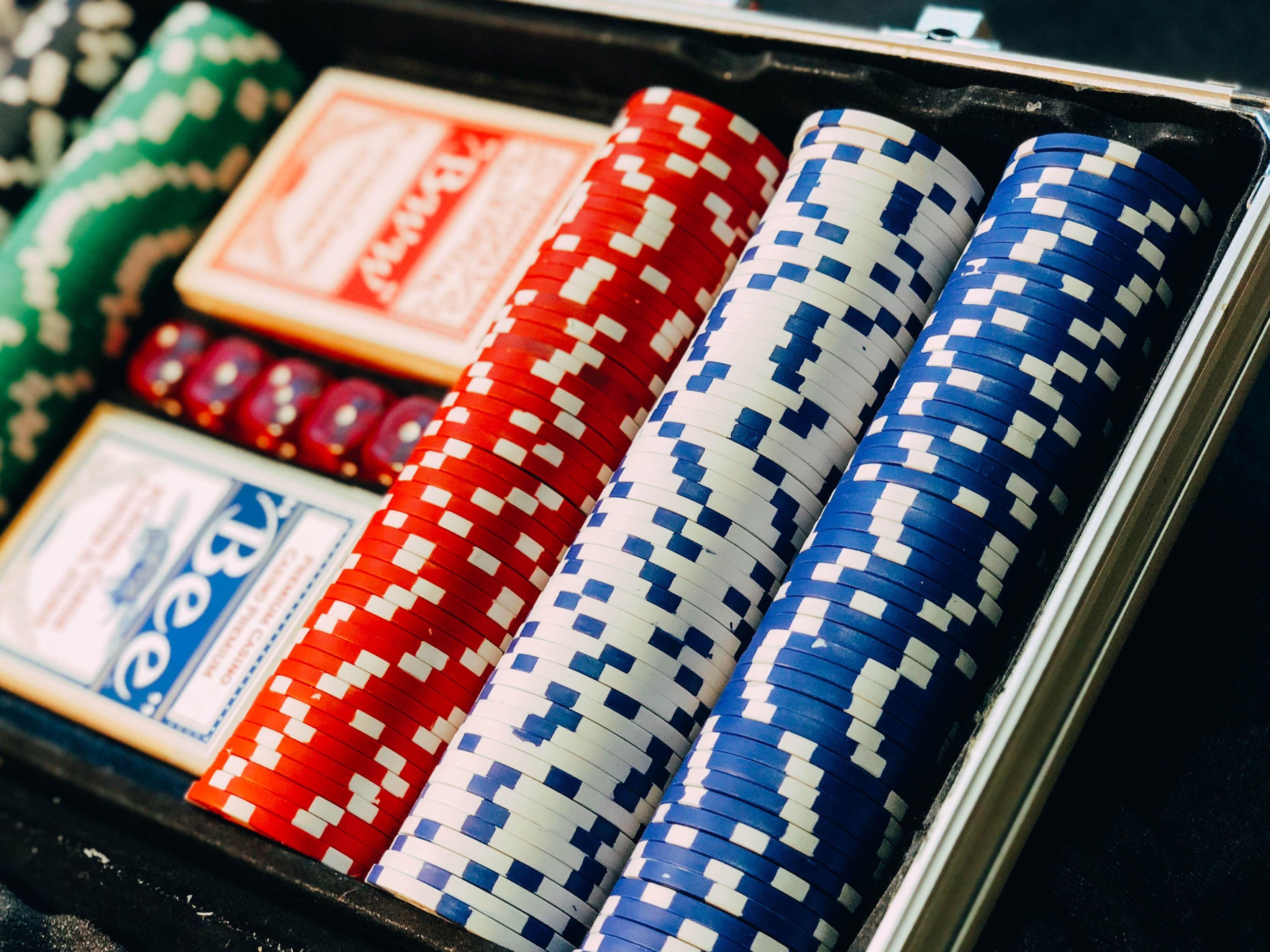 Ideias de prendas para entusiastas de casinos: Escolha o presente perfeito