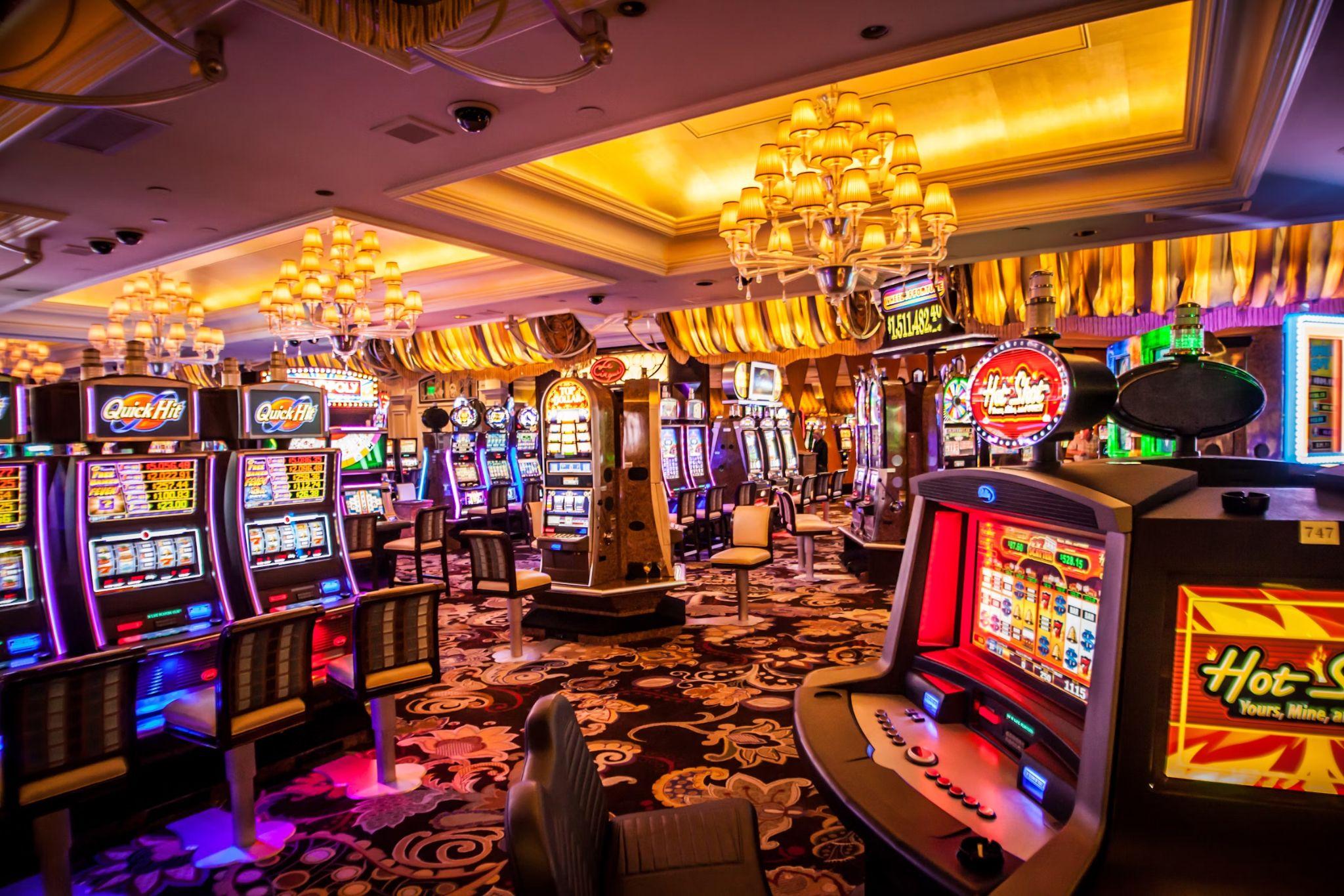 Já se perguntou porque é que milhões de pessoas não se fartam dos casinos sociais?